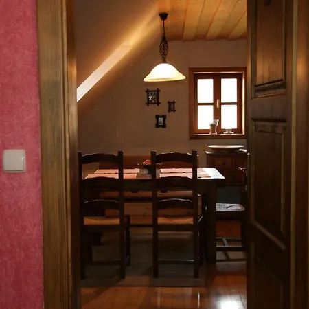 Apartmaji Zolnir 公寓