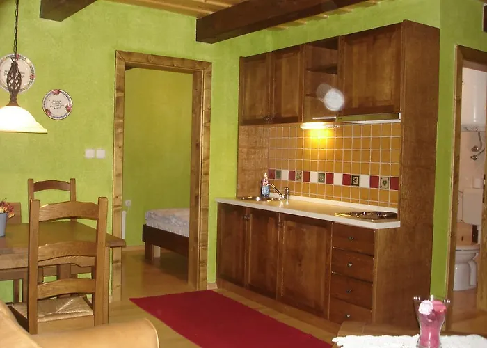 Apartmaji Zolnir شقة *